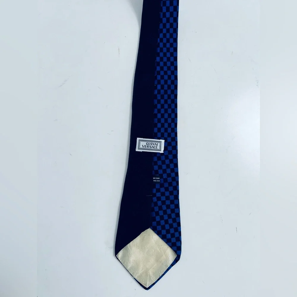 Versace Men’s Tie - Picture 6 of 11
